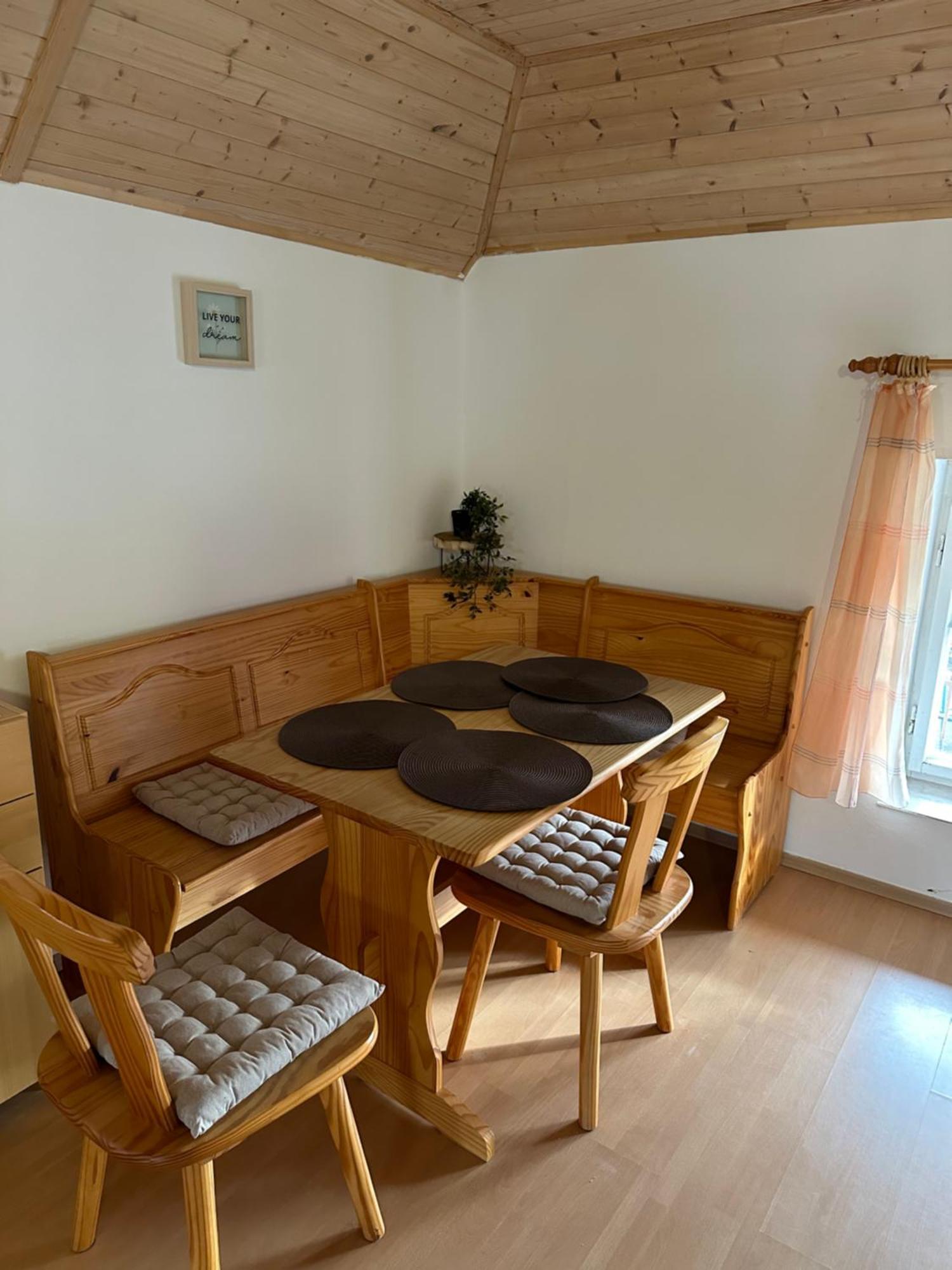 Apartment Dehtare Dış mekan fotoğraf