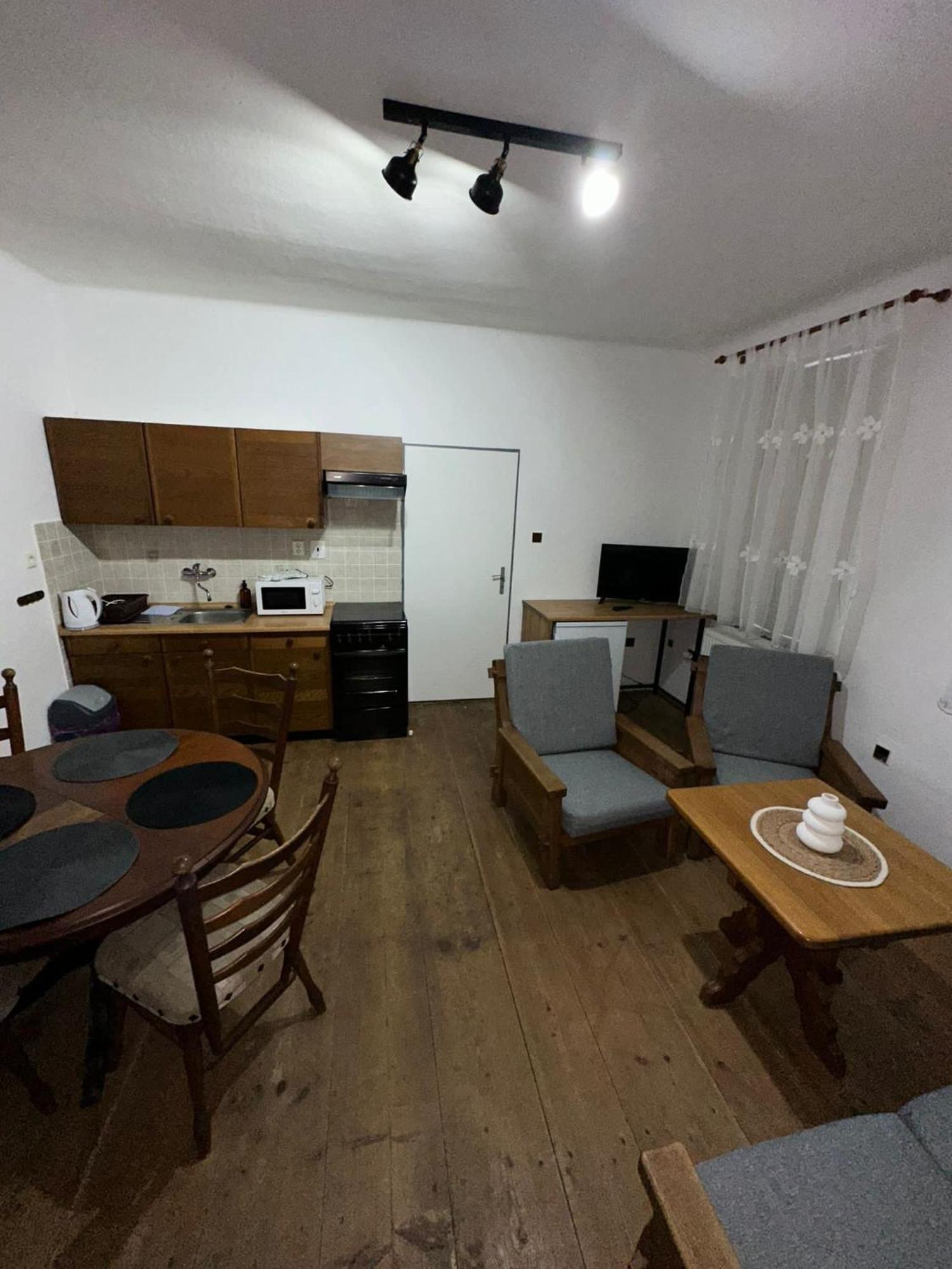 Apartment Dehtare Dış mekan fotoğraf