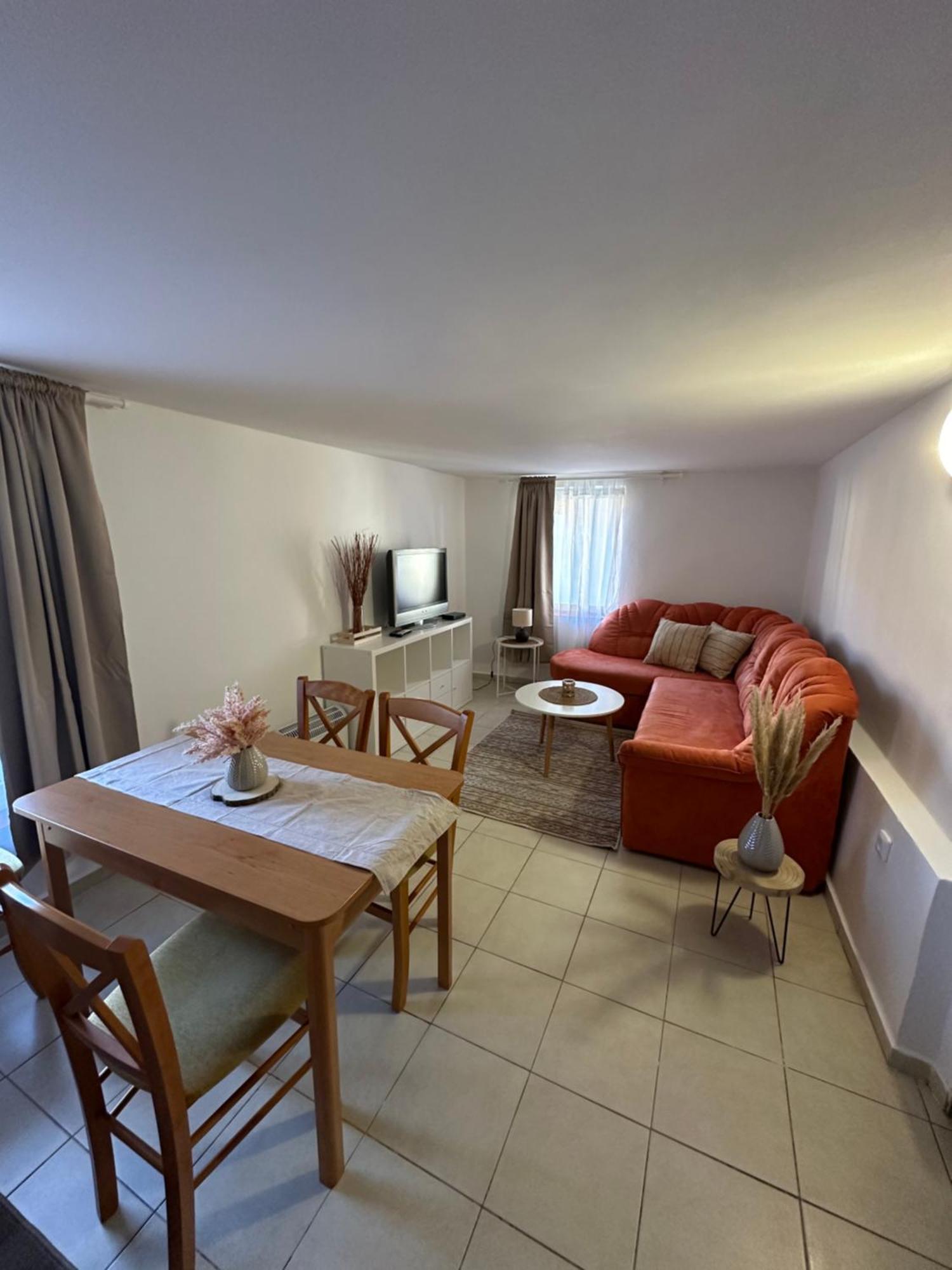 Apartment Dehtare Dış mekan fotoğraf